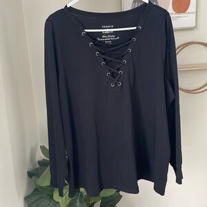 Torrid Classic Fit Long Sleeve Top Black Womens Large